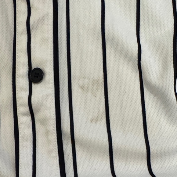 The Twilight Saga Cullen Jersey Button-Up - Picture 4 of 5